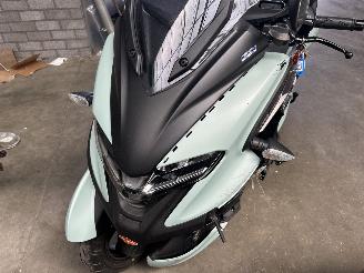 damaged motor cycles Yamaha  Tricity 300 ABS   ( 118 Km  !!! ) 2025/6
