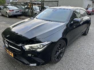 Coche accidentado Mercedes Cla-klasse 200 D  Shooting Break  Automaat 2020/1