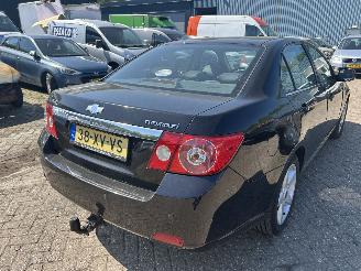Chevrolet Epica 2.0i Executive picture 3