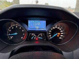 Ford Focus 1.6 Stationcar picture 12