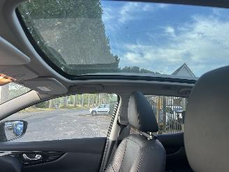 Nissan Qashqai 1.2 DIG-T  Automaat  ( Leer-Panoramadak ) picture 10