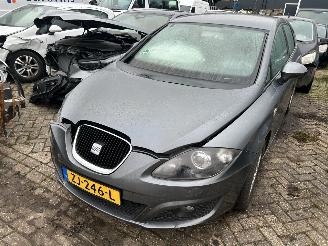 Schadeauto Seat Leon 1.2 TSI 2012/10
