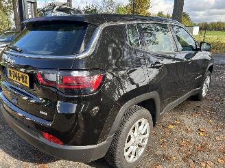 Jeep Compass 1.3 T Longitude picture 5