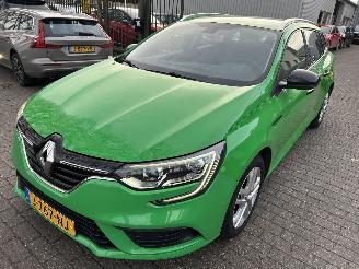 Schadeauto Renault Mégane 1.5 DCI  Stationcar 2020/9