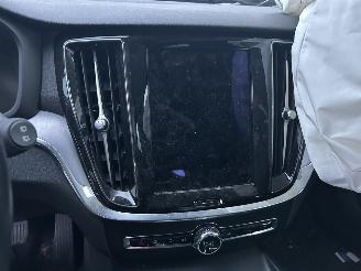 Volvo V-60 2.0 Hybride B3 Automaat Business Pro picture 9
