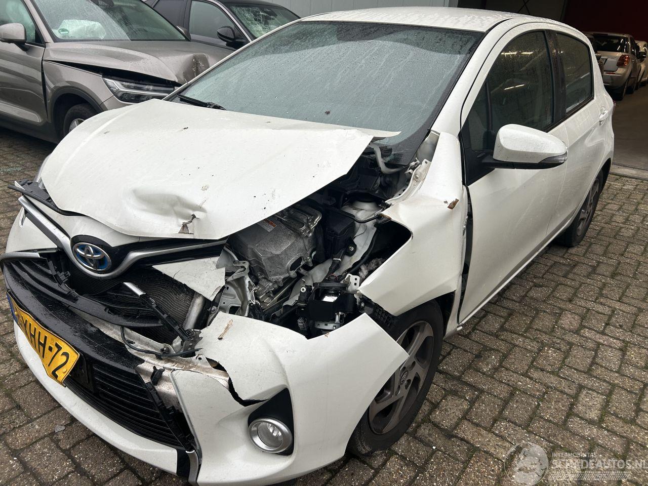 Toyota Yaris 1.5 Hybrid Automaat