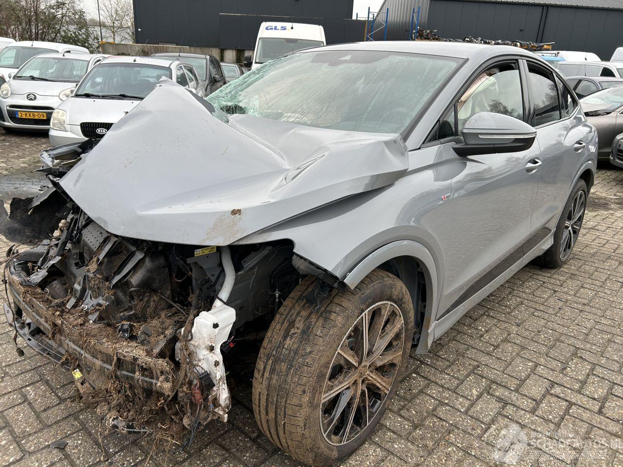 Audi Q4 Sportback e-Tron 45 Quattro  S Edition Competition  82 kWh  ( 2530 Km )