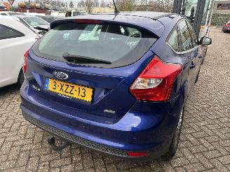 Ford Focus 1.0 EcoBoost  HB    ( 68750 Km ) picture 4