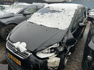 Auto incidentate Ford Galaxy 2.0 STCI  Automaat 2012/5