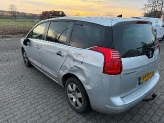 Peugeot 5008 1.6   ( 7 persoons ) picture 8