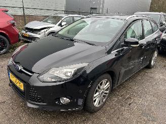 Auto incidentate Ford Focus 1.0 EcoBoost  Stationcar 2014/2