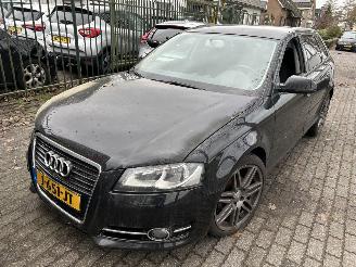 Coche accidentado Audi A3 Sportback 1.2 TFSI Ambition Advance 2012/4