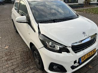 Peugeot 108 1.0 e-VTi Active picture 3
