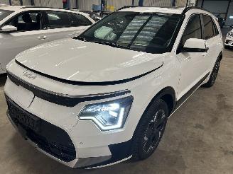 Coche accidentado Kia e-Niro Dynamic Plus Line  64,8 kWh  Automaat 2024/7