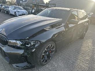 Voiture accidenté BMW 3-serie 330e  Touring  Automaat ( Leer - Panoramadak )  NW prijs 75000,00 2025/10