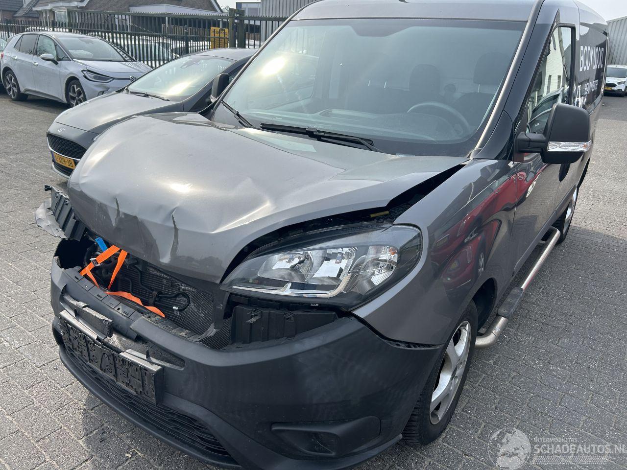 Fiat Doblo Cargo 1.6  Diesel   (  NAP  38423 KM )