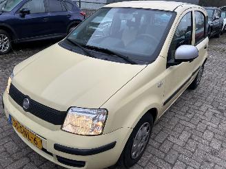 Damaged car Fiat Panda 1.2 2011/10