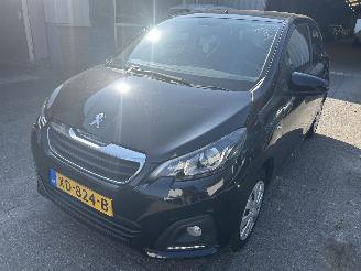 krockskadad bil auto Peugeot 108 1.0  e-VTI  Active 2018/11