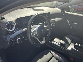 Mercedes A-klasse 250 E Sedan EQ power Automaat picture 14