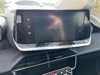 Peugeot 2008 1.2 PureTech  Automaat Active Pack picture 10