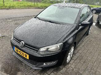 krockskadad bil auto Volkswagen Polo 1.2 TSI Highline   3 drs  ( Panoramadak ) 2011/8