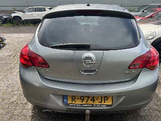 Opel Astra 1.4 Turbo   5 drs picture 4
