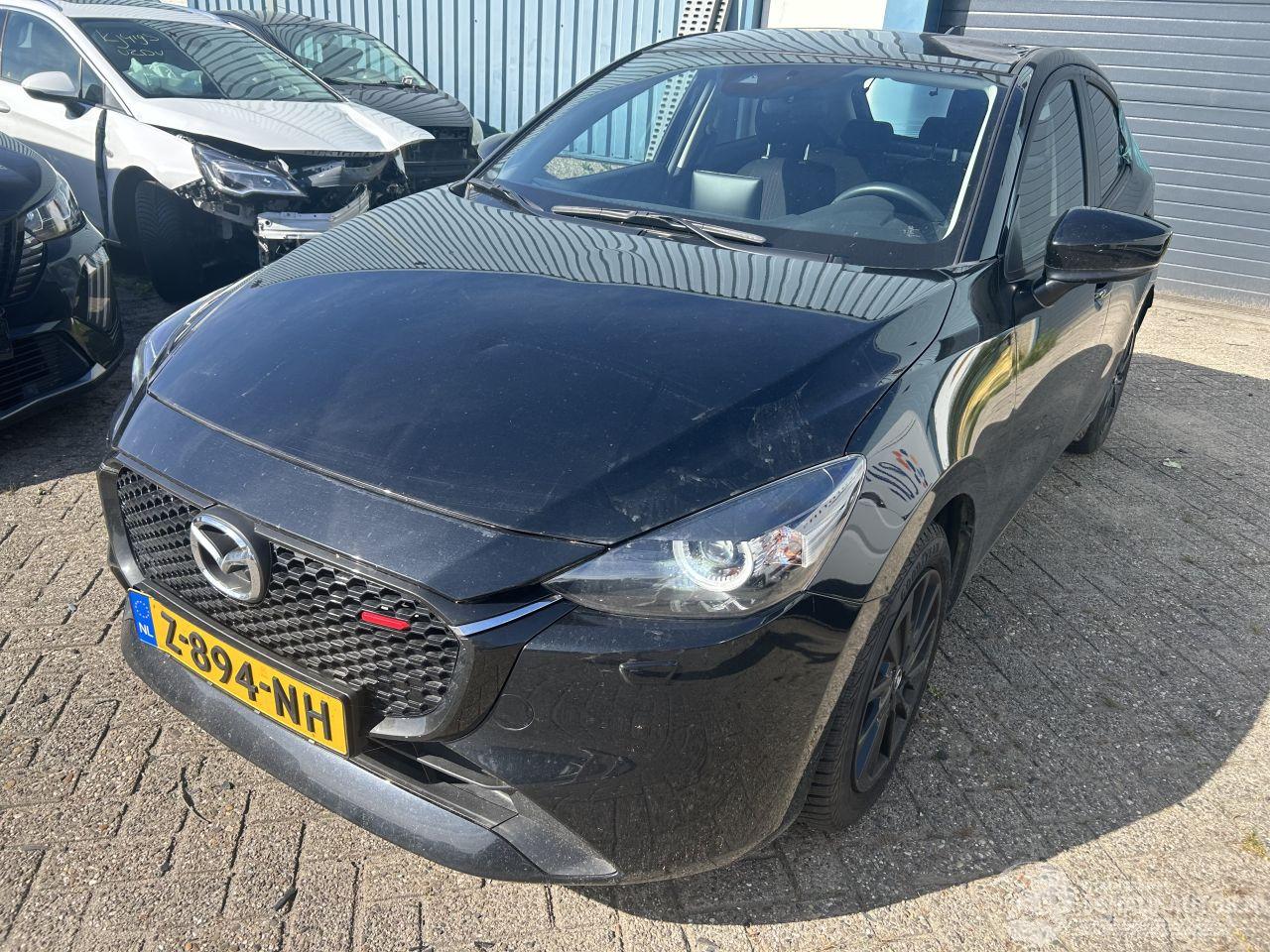 Mazda 2 1.5  e-SkyAcive- G  90 Homura