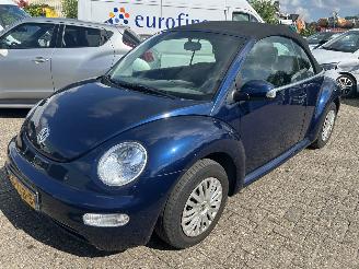 skadebil auto Volkswagen Beetle 1.6 Cabriolet 2005/4
