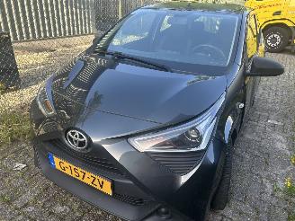Toyota Aygo 1.0 VVTi  5 Drs picture 1