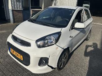 skadebil auto Kia Picanto 1.0 CVVT 2016/11