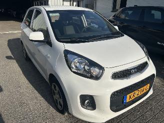 Kia Picanto 1.0 CVVT picture 3