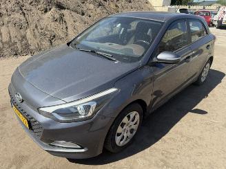 Auto incidentate Hyundai I-20 1.2 HP i-Motion 2015/9
