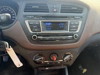 Hyundai I-20 1.2 HP i-Motion picture 12