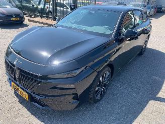 krockskadad bil auto Peugeot 308 SW 1.2 Hybrid  Automaat Allure  ( 632 Km )   nw prijs 42500,00 2026/7