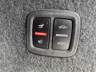 Porsche Cayenne 3.0 Automatik Leder LED Panoramadach Luftfederung picture 19