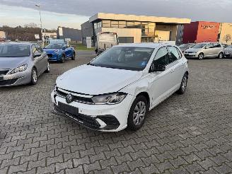 skadebil auto Volkswagen Polo 1.0 59 KW LIFE PDC STOELVERWARMING 2023/10