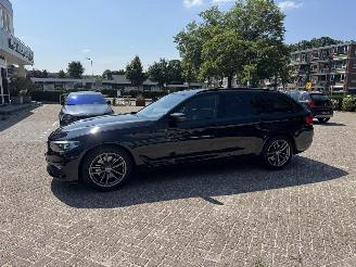 Voiture accidenté BMW 5-serie 520d Panormadach Klima Navi 2017/10