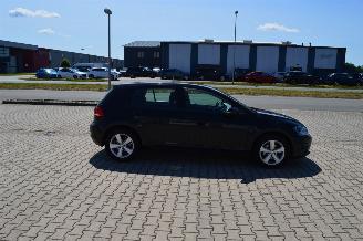 Volkswagen Golf 1.6 TDI COMFORTLINE 81 KW KLIMA picture 4
