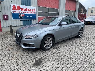 damaged passenger cars Audi A4 2.0 TDI 143pk AUTOMAAT 2008/3