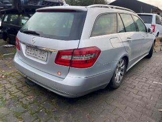 Mercedes E-klasse E Estate (S212), Combi, 2009 / 2016 E-250 CDI 16V BlueEfficiency 4-Matic picture 3