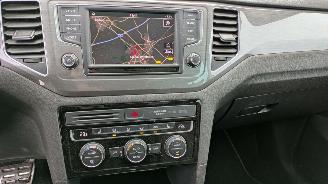 Volkswagen Golf Sportsvan 2.0 TDI DSG picture 14