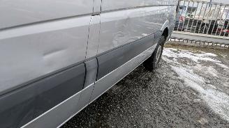 Volkswagen Crafter 2.5 TDI picture 11