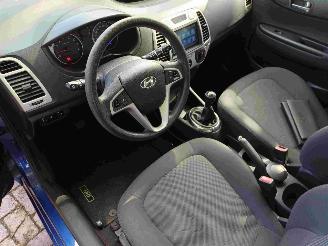 Hyundai I-20 1.2i i-Drive picture 6