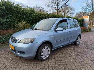 damaged passenger cars Mazda 2 1.4 Touring 2007/8