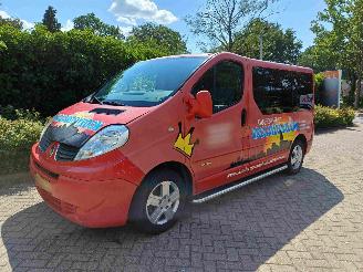 Schadeauto Renault Trafic Passenger 2.0-16V  L1H1  9 persoons Authentique 2009/1