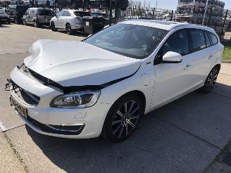 Volvo V-60 D6 Twin Engine AWD 162kW Hybrid E6 picture 2