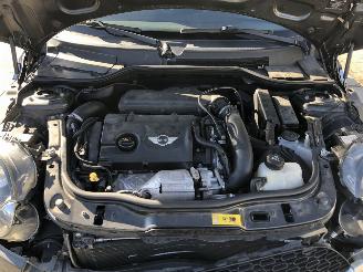 Mini Cooper S Cabrio automaat 135kW E5 picture 14