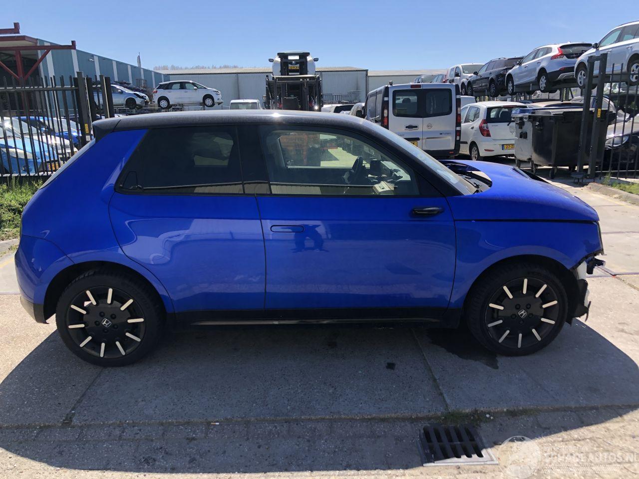 Honda e- Advance