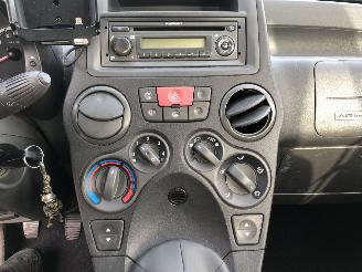 Fiat Panda 12i Airco picture 6