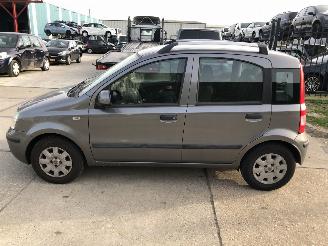 krockskadad bil auto Fiat Panda 12i Airco 2011/1